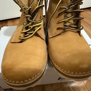 Timberland Men's Light Brown Leather Boots